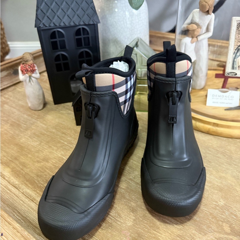 Burberry Rain Boots - Picture 2 of 10